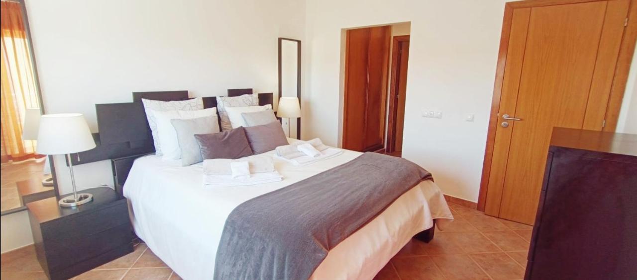 Recanto Das Tertulias - Apartamento 3 Quartos - Perfeito Para Familias E Amigos Daire Lagos Dış mekan fotoğraf